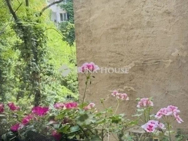 Eladó lakás Budapest II. kerület 66 nm