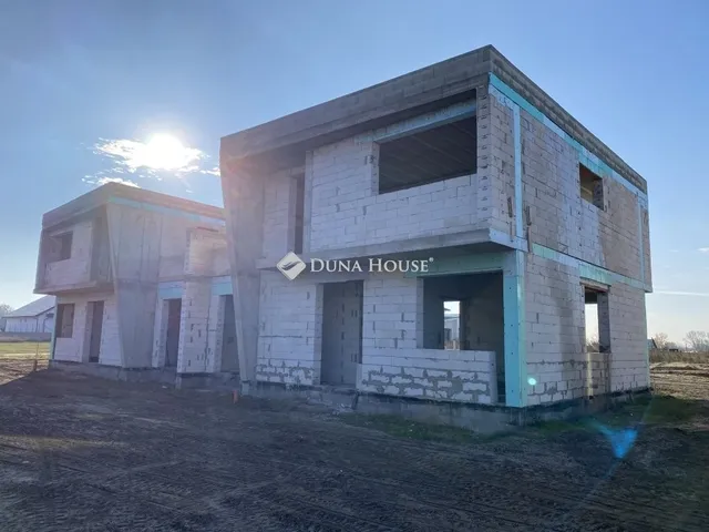 Eladó ház Dunaharaszti 163 nm