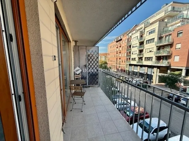 Eladó lakás Budapest III. kerület, Újlak III. ker. 39 nm