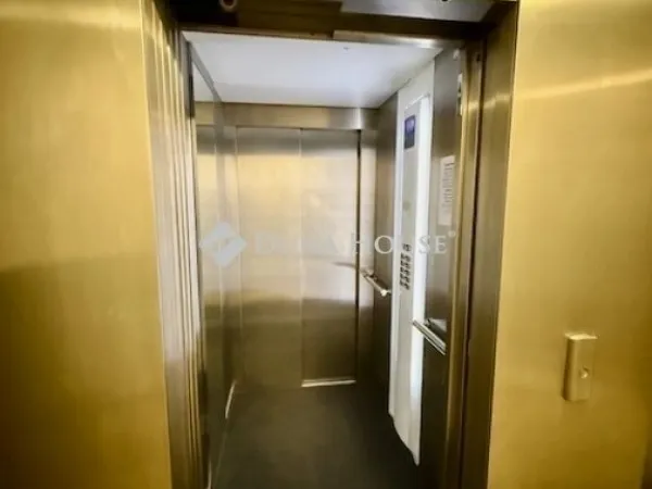 Eladó lakás Budapest III. kerület, Újlak III. ker. 39 nm