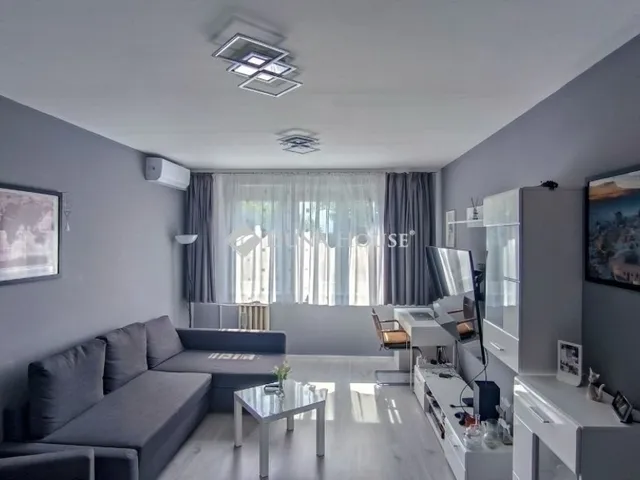 Eladó lakás Budapest III. kerület, Békásmegyer 57 nm