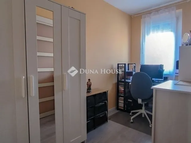 Eladó lakás Budapest III. kerület, Békásmegyer 57 nm