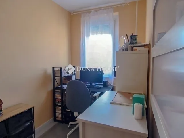 Eladó lakás Budapest III. kerület, Békásmegyer 57 nm