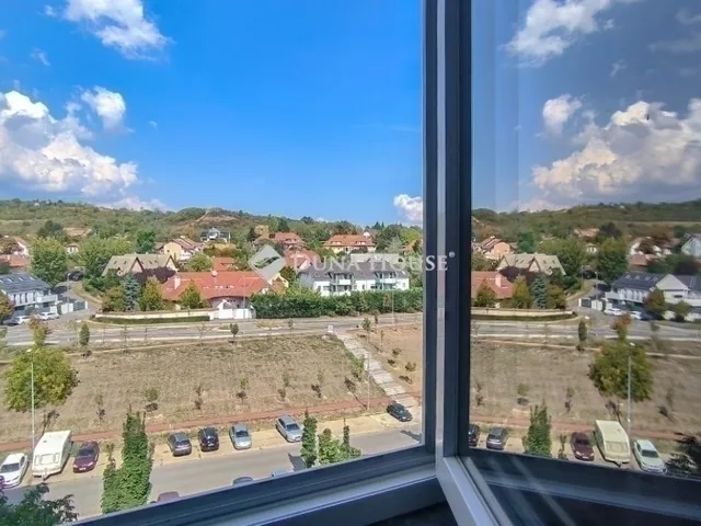 Eladó lakás Budapest III. kerület, Békásmegyer 57 nm