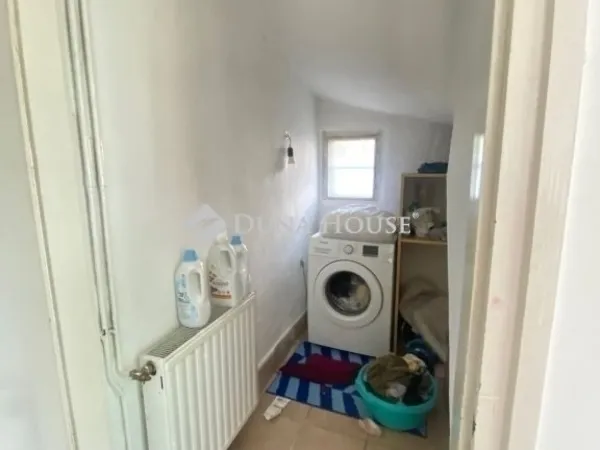 Eladó ház Budapest XVIII. kerület, Gloriett-telep 200 nm