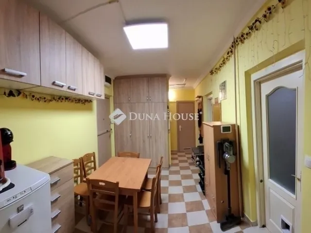 Eladó lakás Budapest IV. kerület, Káposztásmegyer 67 nm