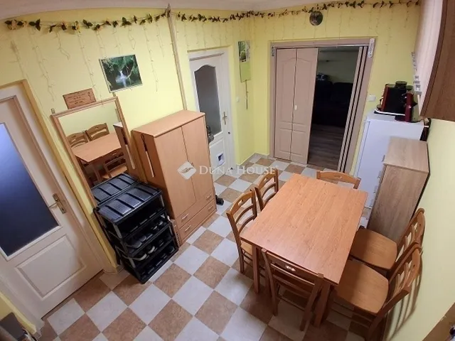 Eladó lakás Budapest IV. kerület, Káposztásmegyer 67 nm