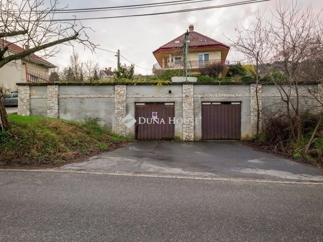 Eladó ház Budapest III. kerület 247 nm