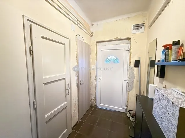 Eladó lakás Budapest X. kerület 37 nm