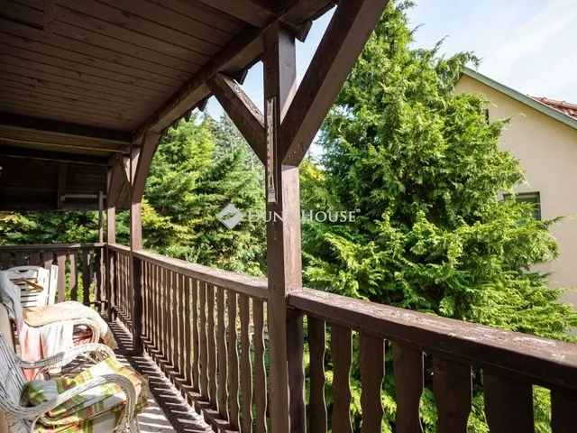 Eladó ház Budapest II. kerület 290 nm