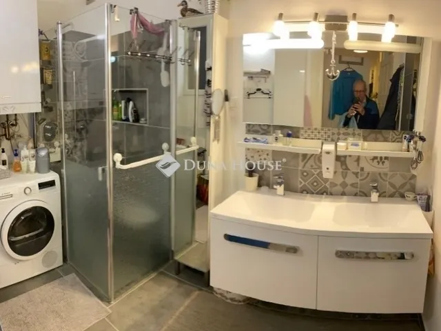 Eladó lakás Budapest IX. kerület 99 nm