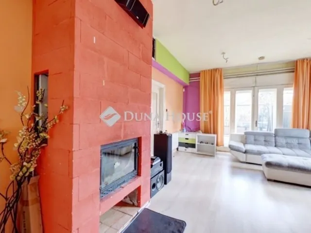 Eladó ház Budapest II. kerület 320 nm