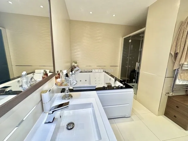 Eladó lakás Budapest VIII. kerület 164 nm