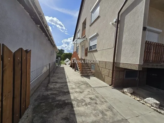 Eladó ház Ócsa 156 nm