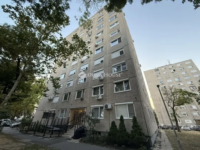 Eladó lakás Budapest XV. kerület 64 nm