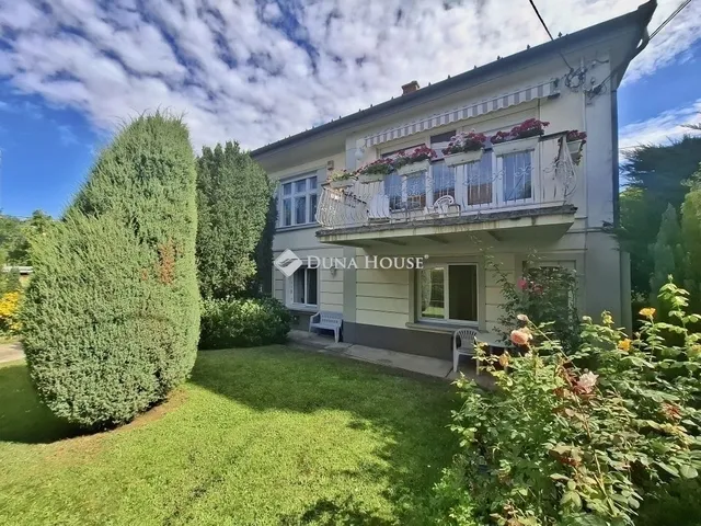 Eladó ház Budapest X. kerület, Óhegy 175 nm