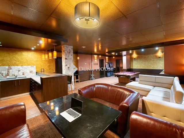 Eladó kereskedelmi és ipari ingatlan Budapest II. kerület 109 nm