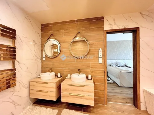 Eladó lakás Budapest XVII. kerület 153 nm