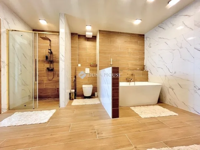 Eladó lakás Budapest XVII. kerület 153 nm