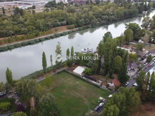 Eladó kereskedelmi és ipari ingatlan Budapest XXIII. kerület 2945 nm