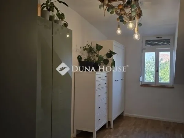 Eladó ház Vác 100 nm