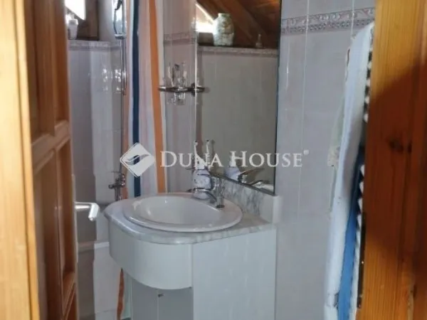 Eladó ház Csömör 472 nm