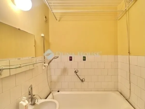 Eladó lakás Budapest XVIII. kerület, Havanna lakótelep 72 nm