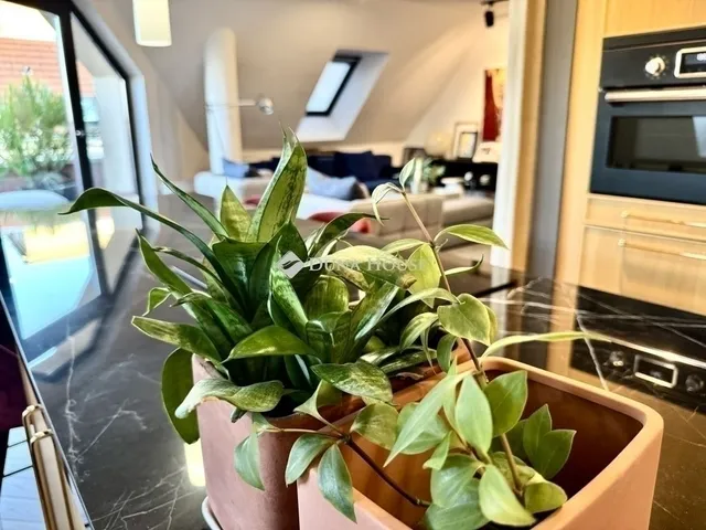 Eladó lakás Budapest VI. kerület, Nagykörúton kívüli terület 92 nm