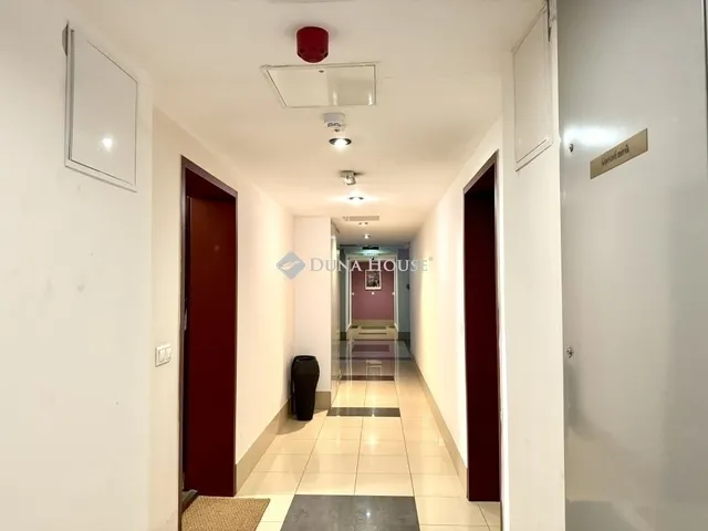 Eladó lakás Budapest VI. kerület, Nagykörúton kívüli terület 92 nm