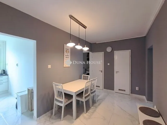 Eladó lakás Budapest III. kerület, Békásmegyer 57 nm