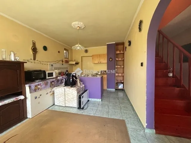 Eladó ház Budapest XVI. kerület, Cinkota 180 nm