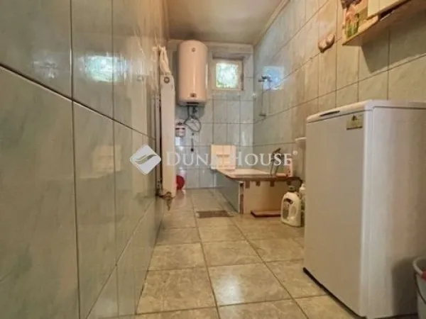 Eladó ház Budapest XVI. kerület, Cinkota 180 nm