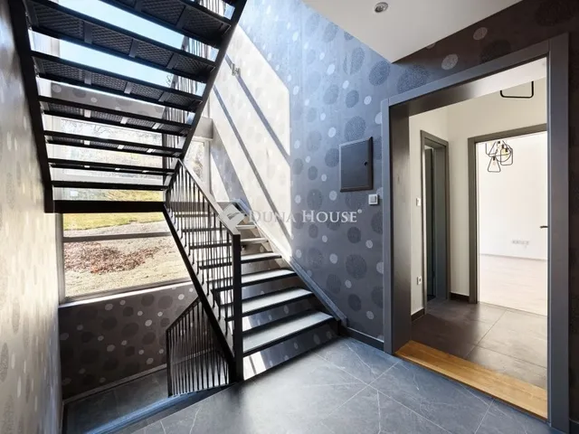 Eladó ház Budapest II. kerület 477 nm