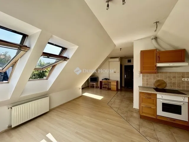 Eladó lakás Budapest III. kerület 44 nm