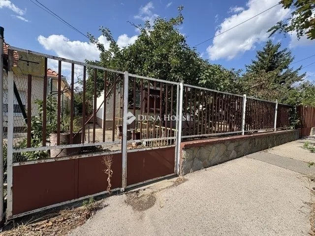 Eladó ház Budapest XVIII. kerület, Kossuth Ferenc-telep 69 nm