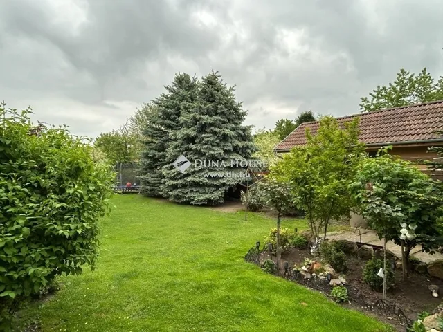 Eladó ház Pilis 290 nm