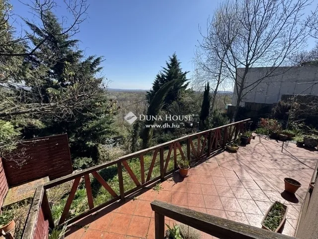 Eladó ház Leányfalu 120 nm