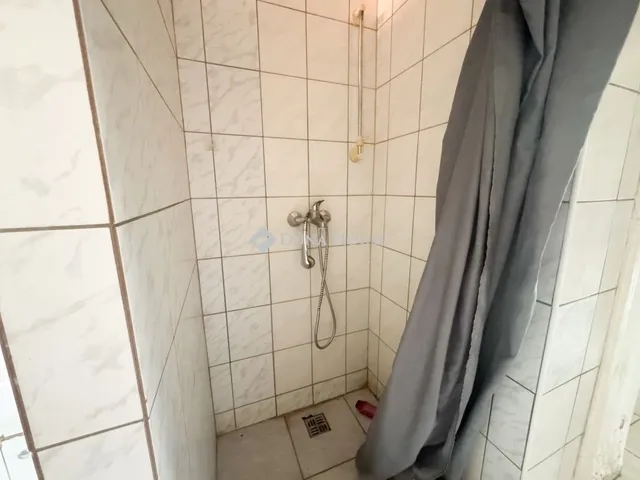 Eladó ház Budapest XV. kerület, Pestújhely 275 nm