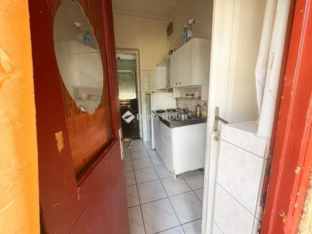 Eladó ház Budapest XV. kerület, Pestújhely 275 nm