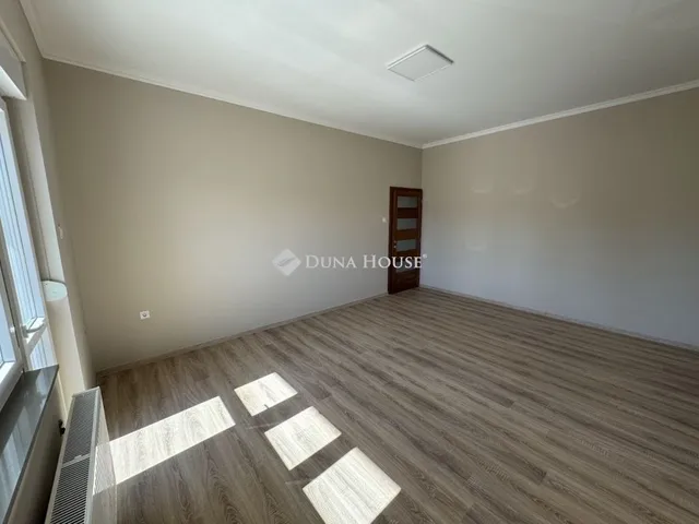 Eladó ház Budapest XXI. kerület, Királyerdő 100 nm