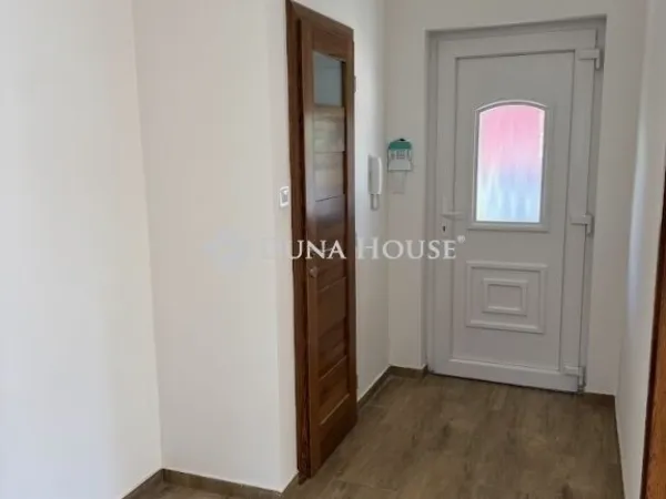 Eladó ház Budapest XXI. kerület, Királyerdő 100 nm