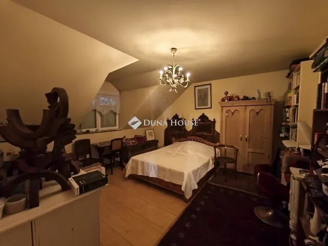 Eladó ház Budapest XIII. kerület 185 nm