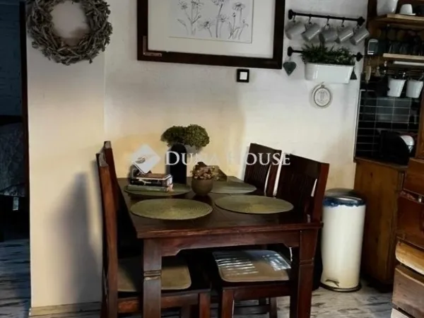 Eladó ház Dunakeszi 222 nm