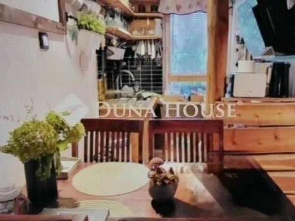 Eladó ház Dunakeszi 222 nm