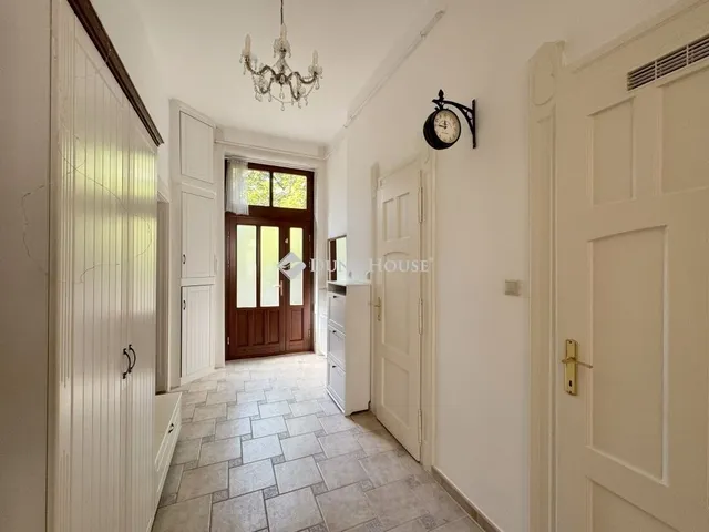 Eladó lakás Budapest XII. kerület 54 nm