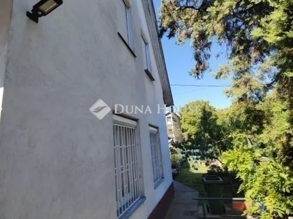 Eladó ház Budapest IX. kerület, József Attila lakótelep 57 nm