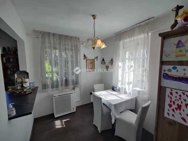 Eladó ház Budapest IX. kerület, József Attila lakótelep 57 nm