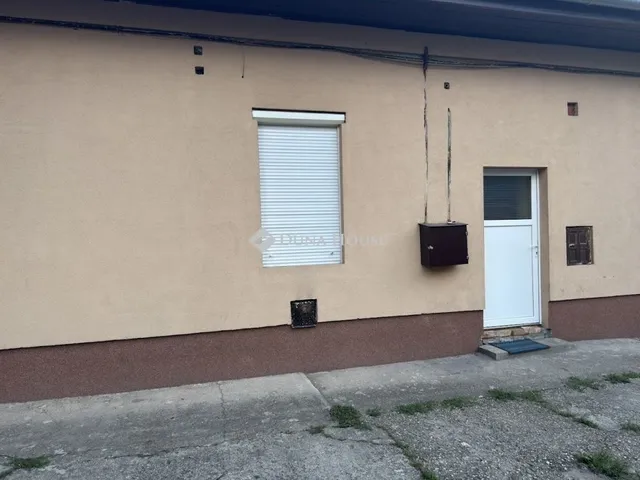 Eladó lakás Budapest X. kerület 25 nm