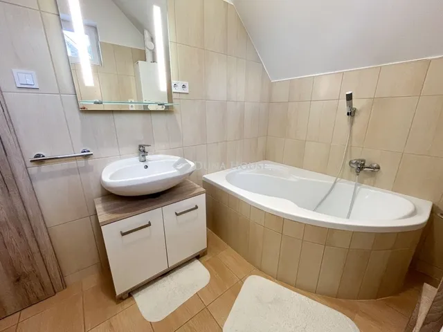 Eladó ház Budapest XVIII. kerület 115 nm