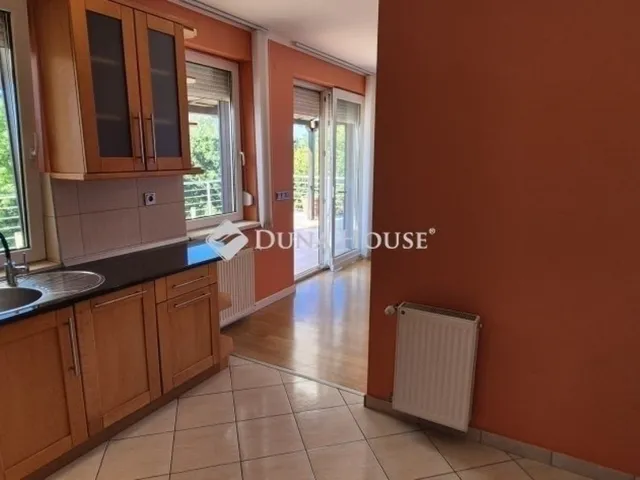 Eladó lakás Budapest X. kerület 79 nm